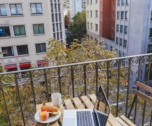 Bravissimo Marques De Camps, 3-bedroom