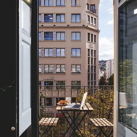 Bravissimo Marques De Camps, 3-bedroom *