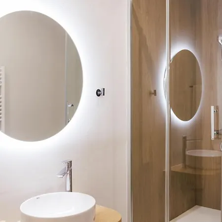 アパート Bravissimo Marques De Camps, 3-bedroom ジローナ