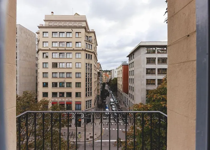Lejlighed Bravissimo Marques De Camps, 3-bedroom Girona