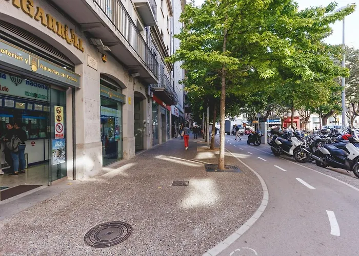 Lejlighed Bravissimo Marques De Camps, 3-bedroom Girona